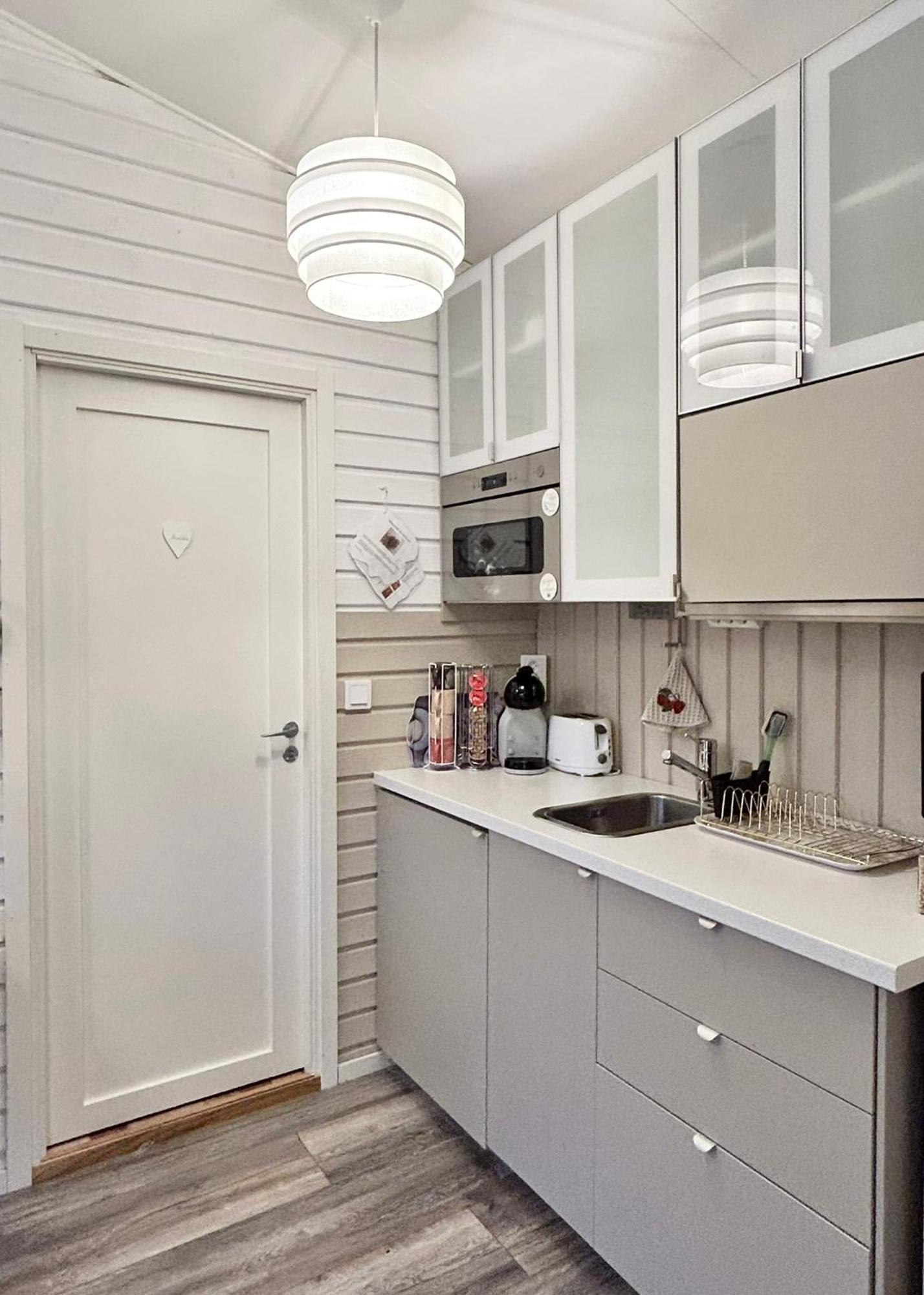 Lilla Huset Bed & Breakfast - Countryside Guesthouse, Free Parking Еребру Екстер'єр фото